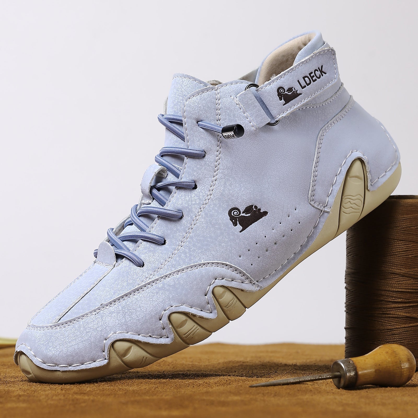 AeroWalk – Orthopedic Shoe